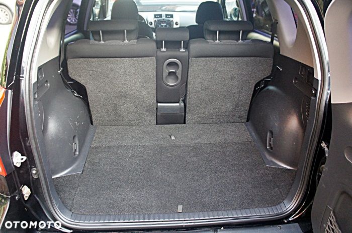 Toyota RAV4 2.0 4x4 Sol - 24