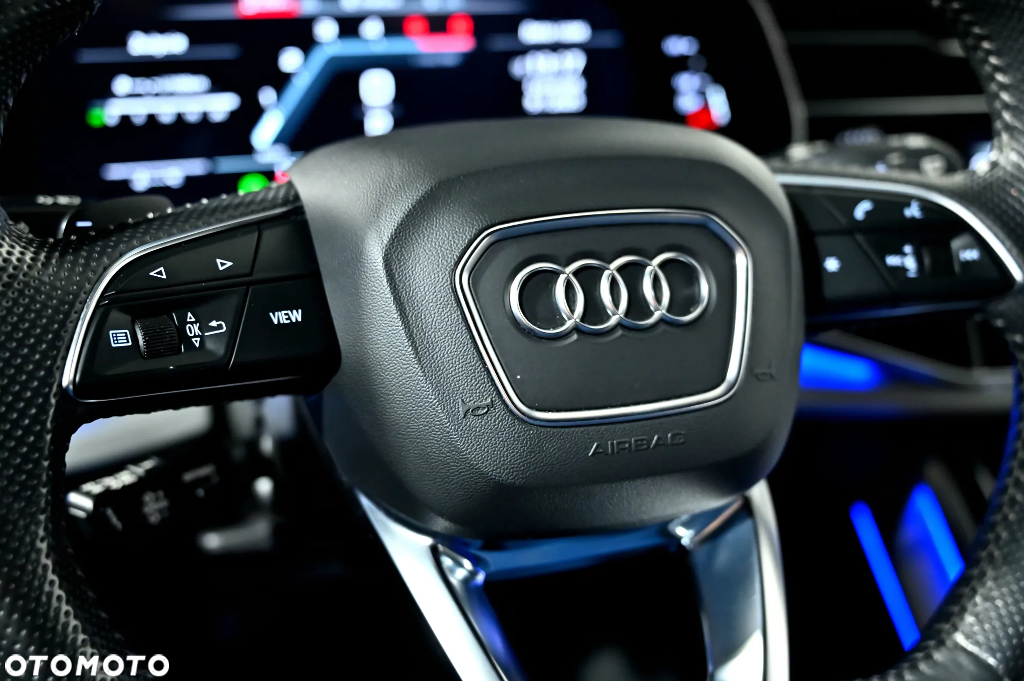 Audi SQ8 - 28
