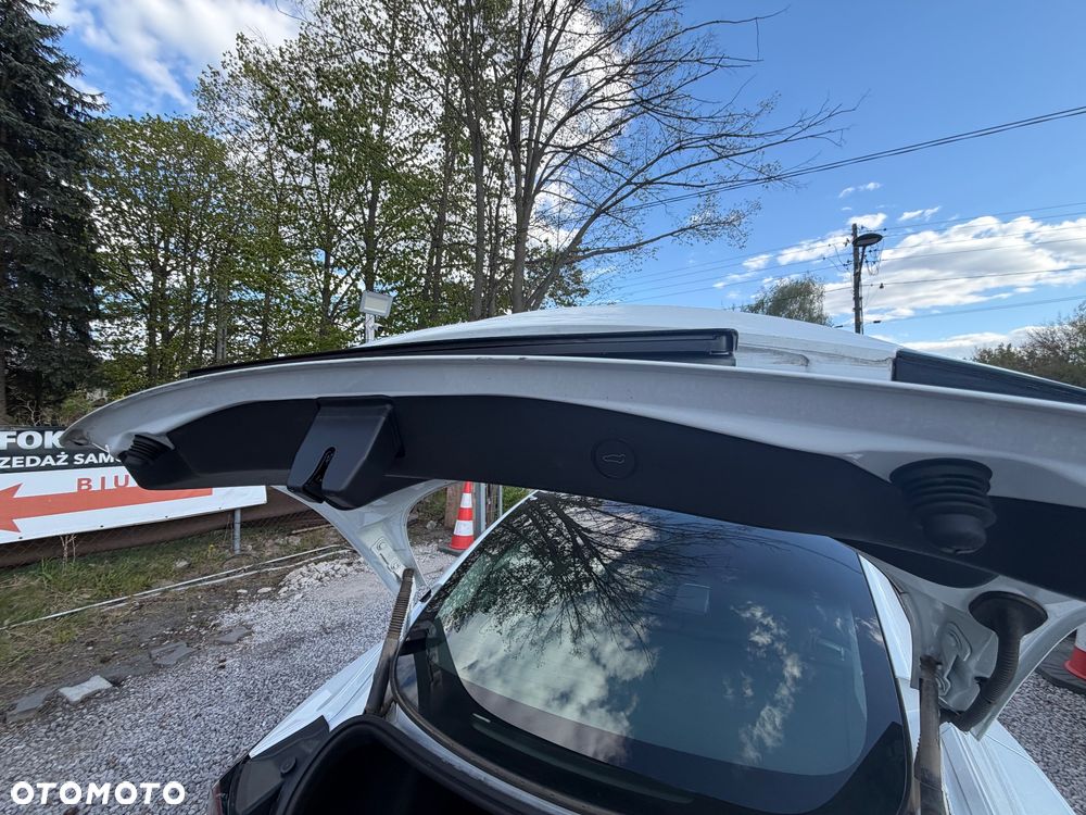 Tesla Model 3 RWD - 27