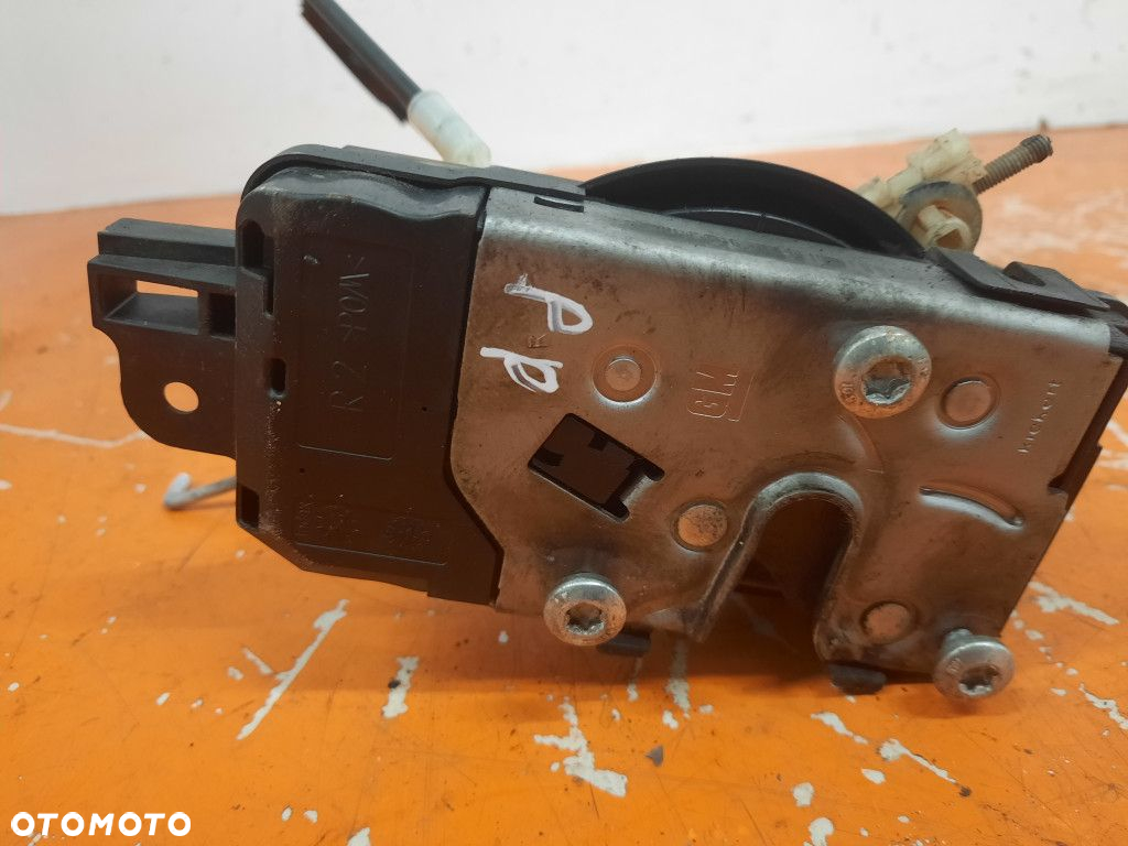 OPEL ASTRA H 04-07 ZAMEK DRZWI PRZÓD PRAWY 41432091 Y547 - 4