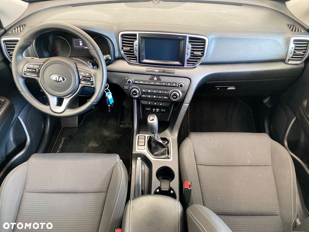 Kia Sportage 1.6 GDI 2WD DREAM-TEAM EDITION - 11