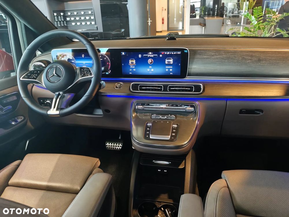 Mercedes-Benz Klasa V 300 d 4-Matic 9G-Tronic Exclusive (d³ugi) - 11