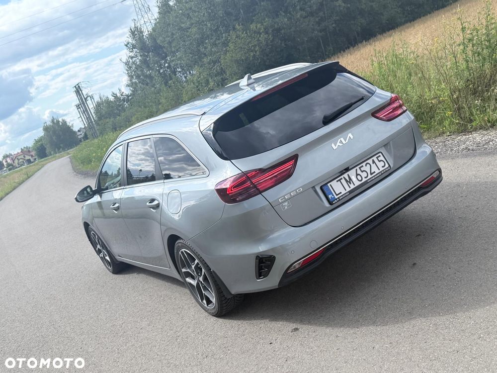 Kia Ceed 1.5 T-GDI Tribute DCT - 4