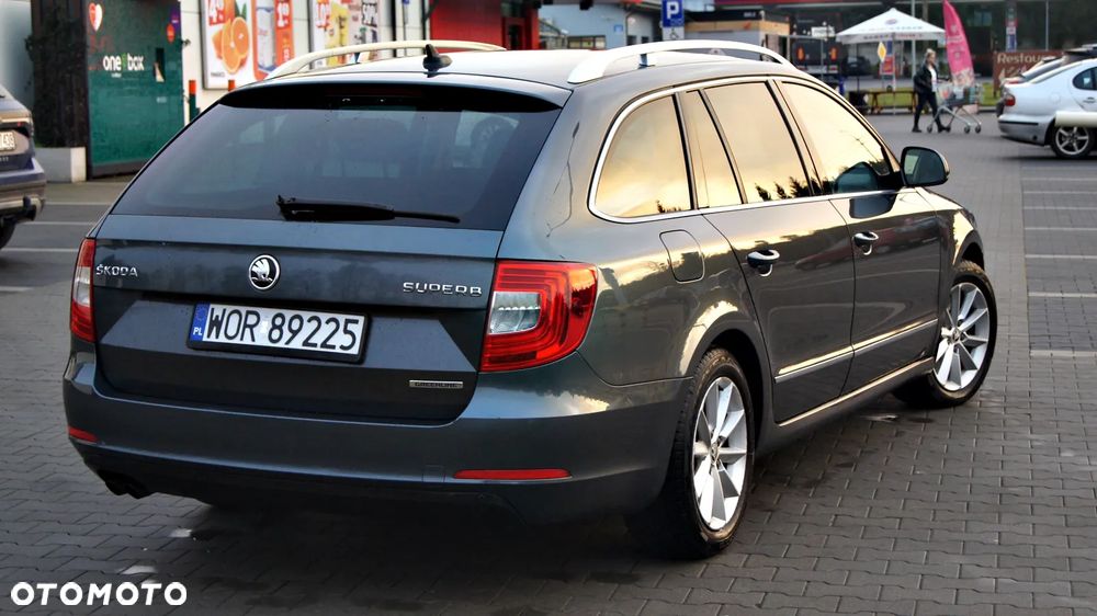 Skoda Superb 1.6 TDI Active Greenline - 5