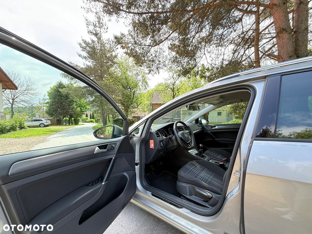 Volkswagen Golf 1.6 TDI BlueMotion Technology Lounge - 13
