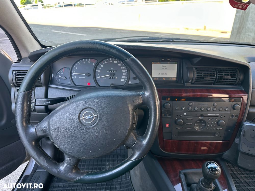 Opel Omega - 14
