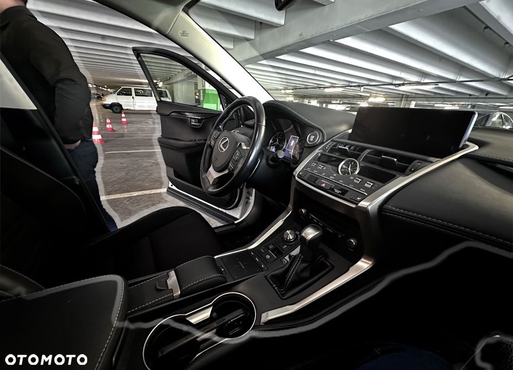 Lexus NX 300 Optimum AWD - 8