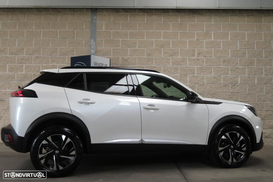 Peugeot 2008 1.2 PureTech Allure Pack - 6