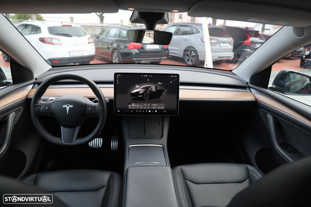 Tesla Model Y Performance Tração Integral - 24