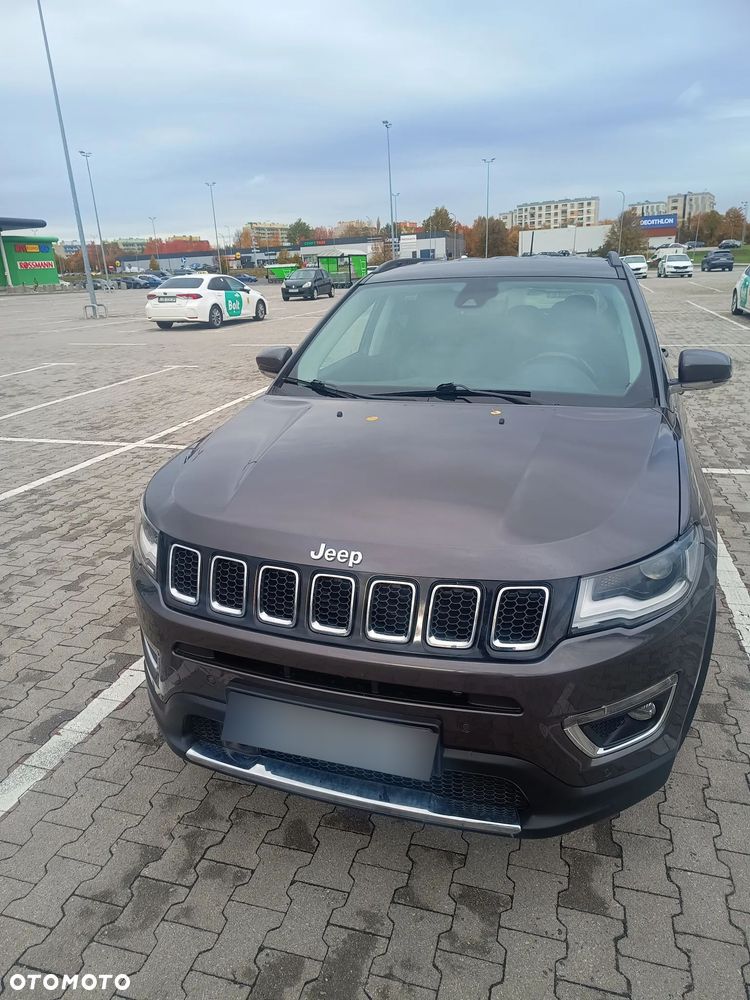 Jeep Compass - 1