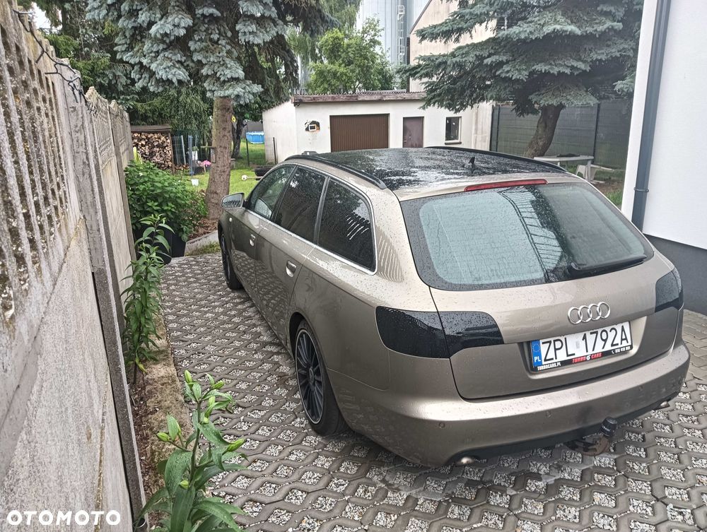 Audi A6 Avant