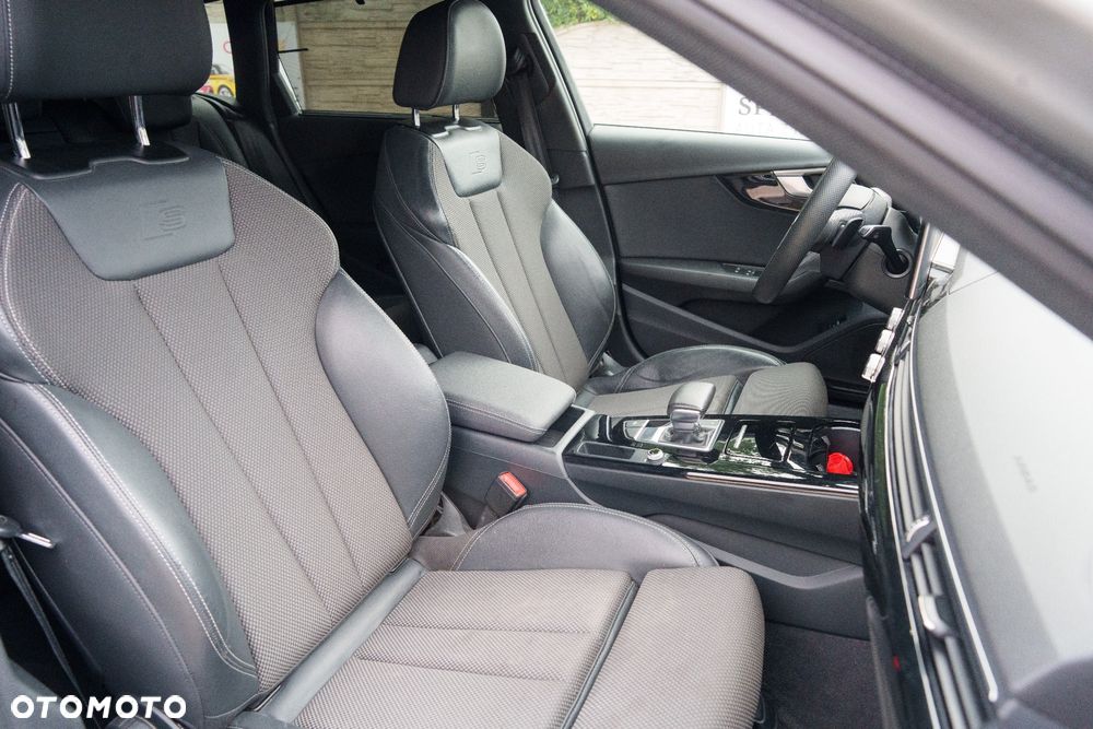 Audi A4 Avant 35 TDI mHEV S Line S tronic - 24