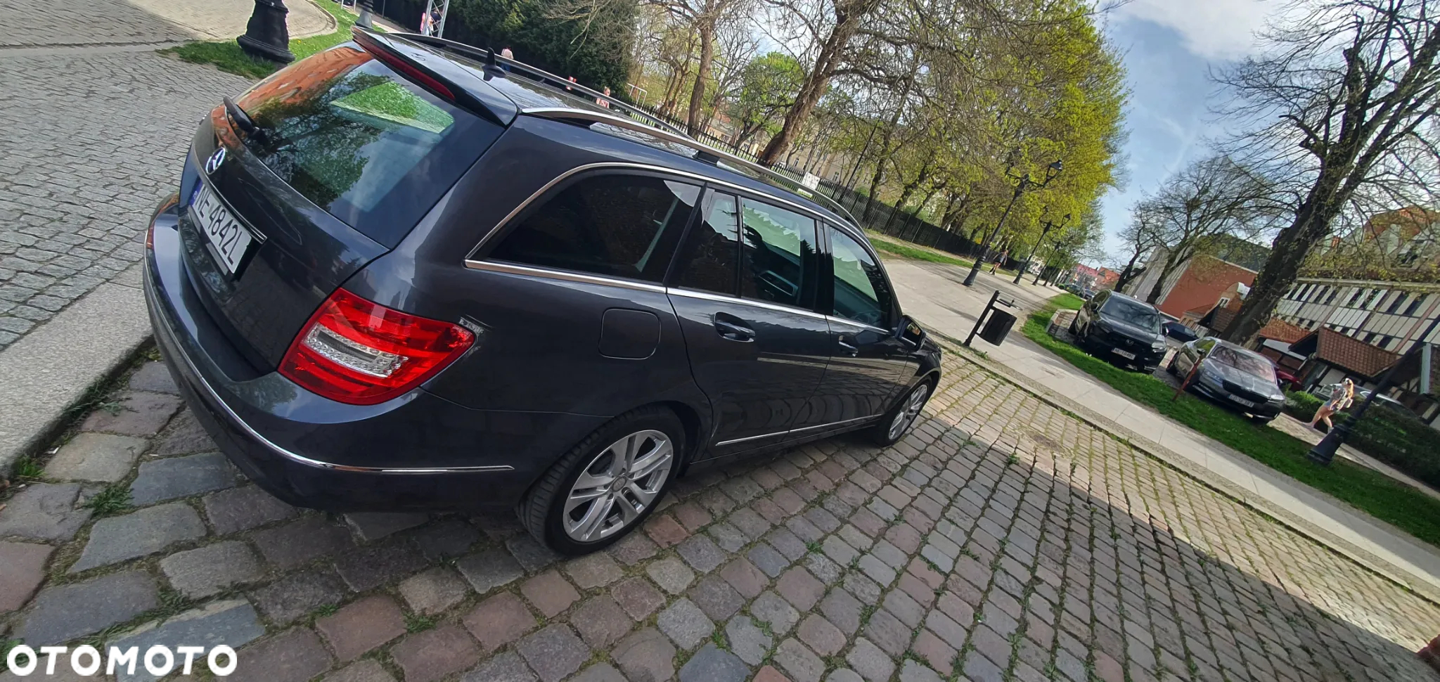 Mercedes-Benz Klasa C 180 T (BlueEFFICIENCY) 7G-TRONIC Avantgarde - 36