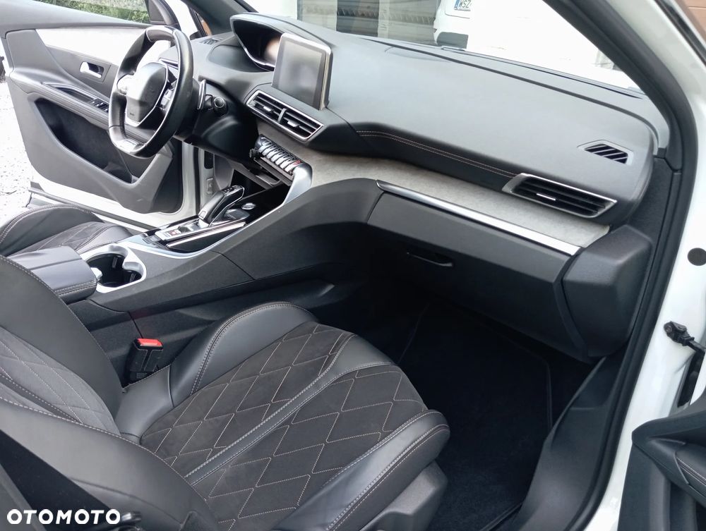 Peugeot 3008 BlueHDi 180 Stop & Start EAT6 GT - 11