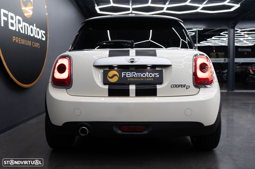 MINI 3 Portas Cooper D - 3