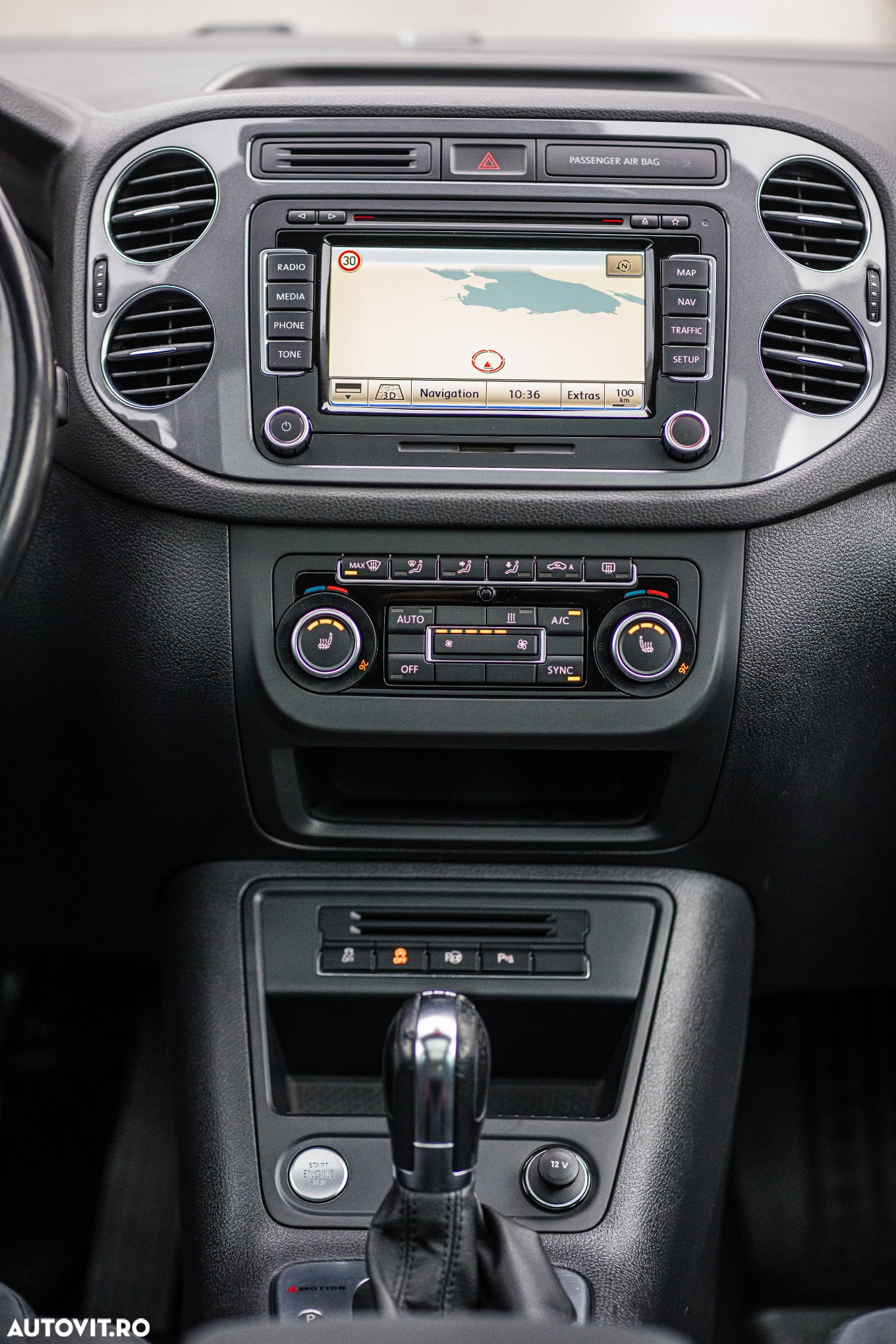 Volkswagen Tiguan 2.0 TDI 4Motion DSG Sport & Style - 6