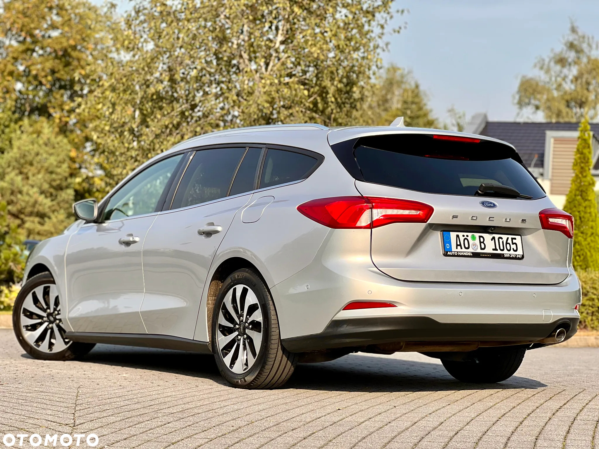 Ford Focus Turnier 1.5 EcoBlue Start-Stopp-System TITANIUM DESIGN - 16