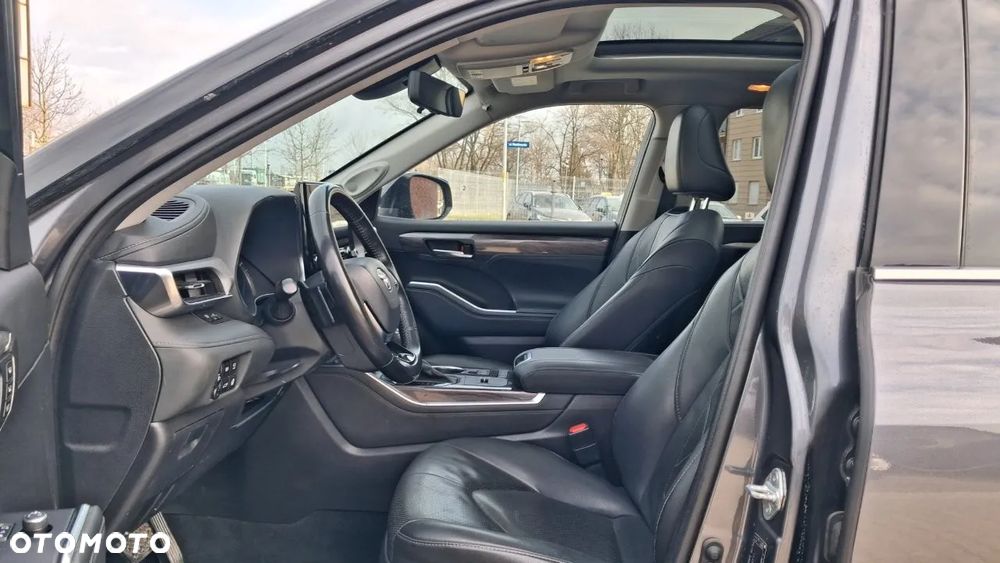 Toyota Highlander 2.5 Hybrid Executive - 9