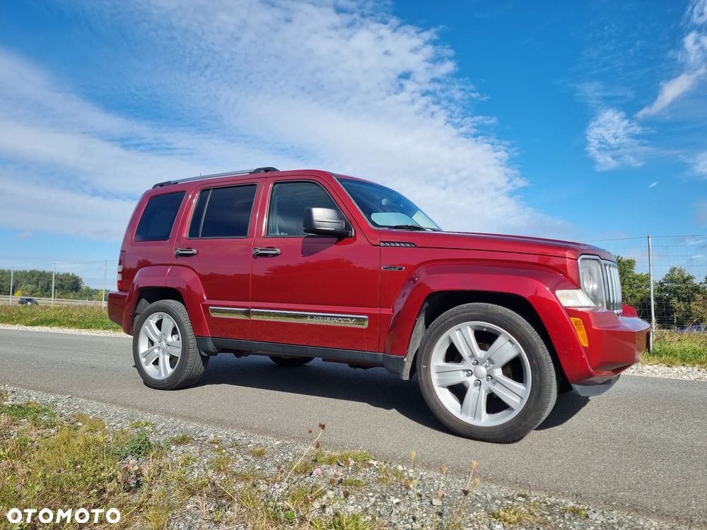 Jeep Liberty - 13
