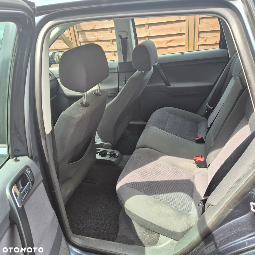 Volkswagen Polo - 7