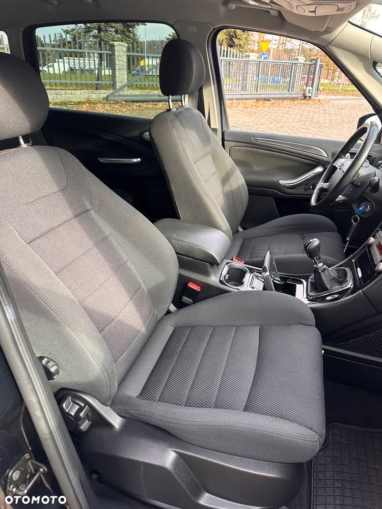 Ford S-Max 2.0 TDCi DPF Titanium - 15