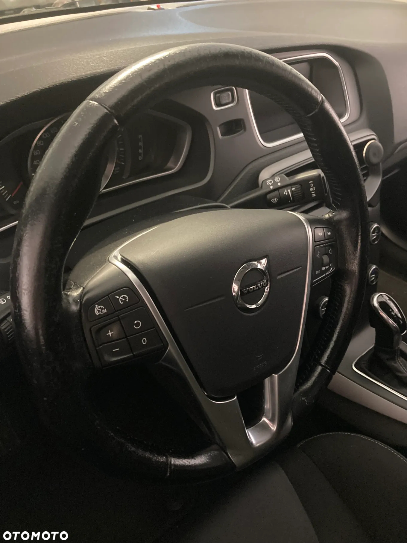 Volvo V40 D2 Geartronic Summum - 16