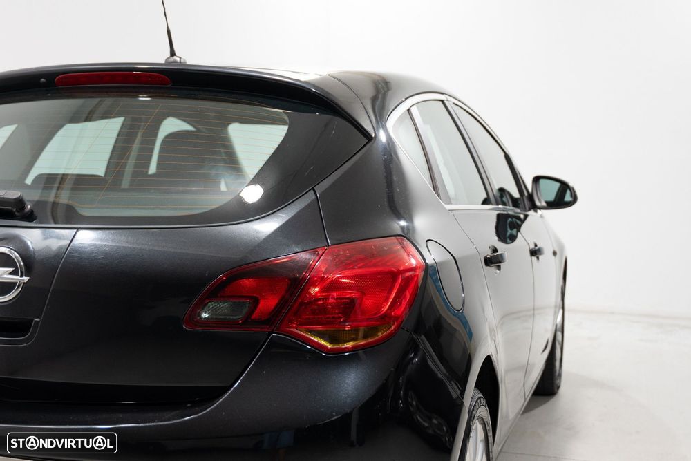 Opel Astra 1.4 Enjoy - 8