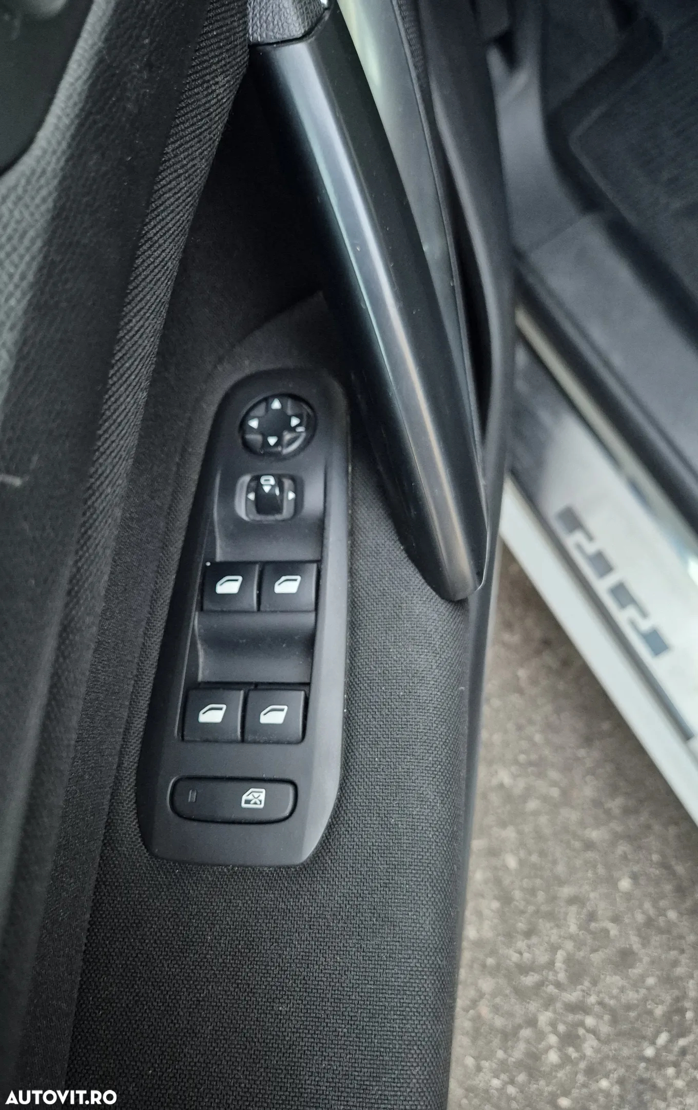 Peugeot 308 2.0 HDI Allure - 16