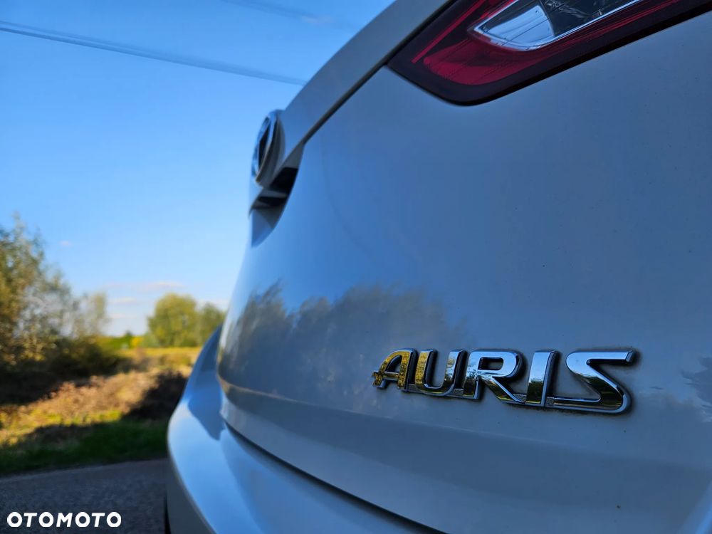 Toyota Auris 1.33 Dual-VVT-i Edition - 9