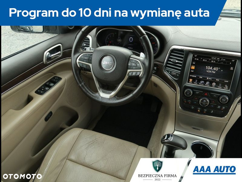 Jeep Grand Cherokee - 8