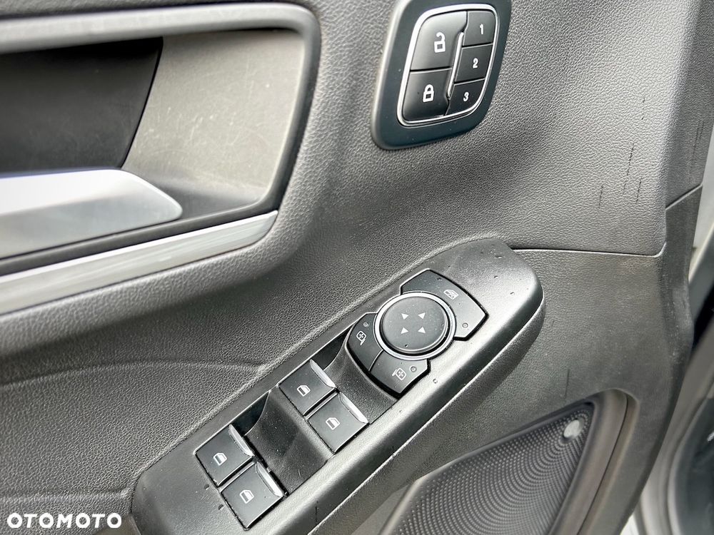 Ford Escape - 39