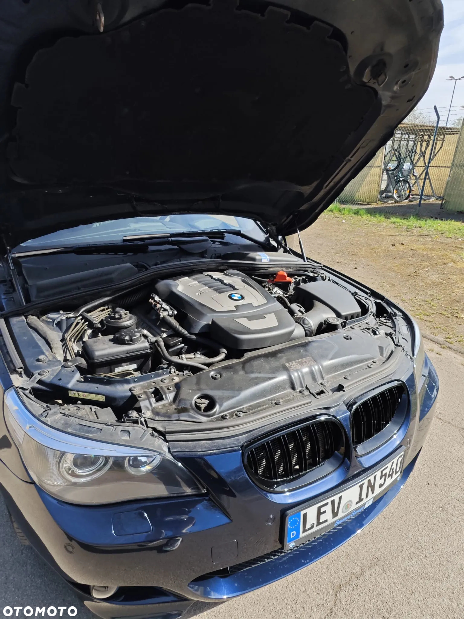 BMW Seria 5 540i - 10