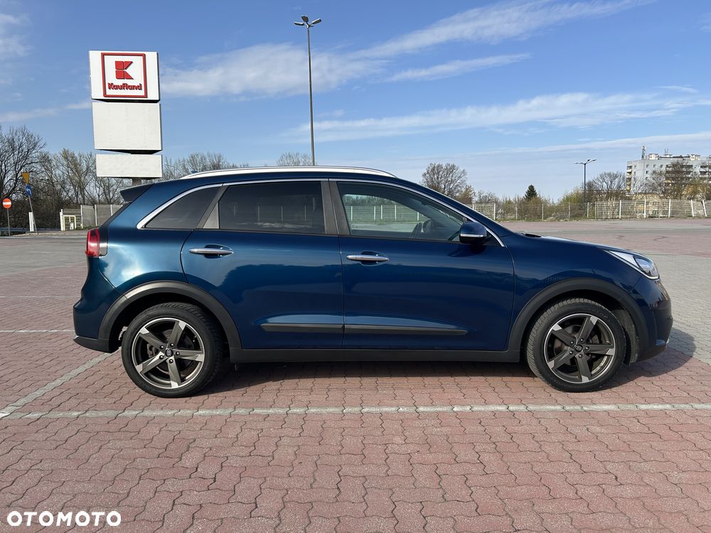 Kia Niro 1.6 GDI 2WD Vision - 4