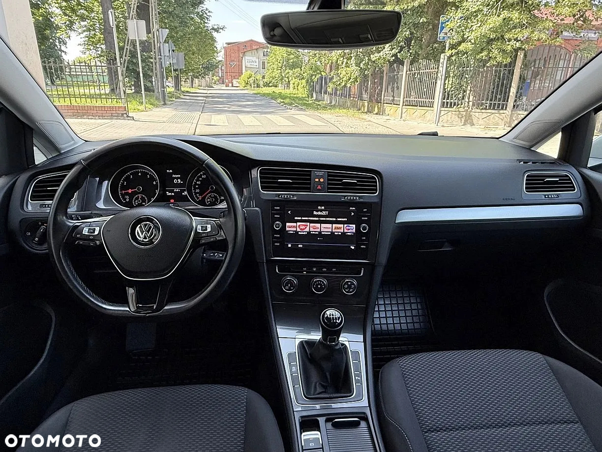 Volkswagen Golf VII 1.0 TSI Comfortline - 17