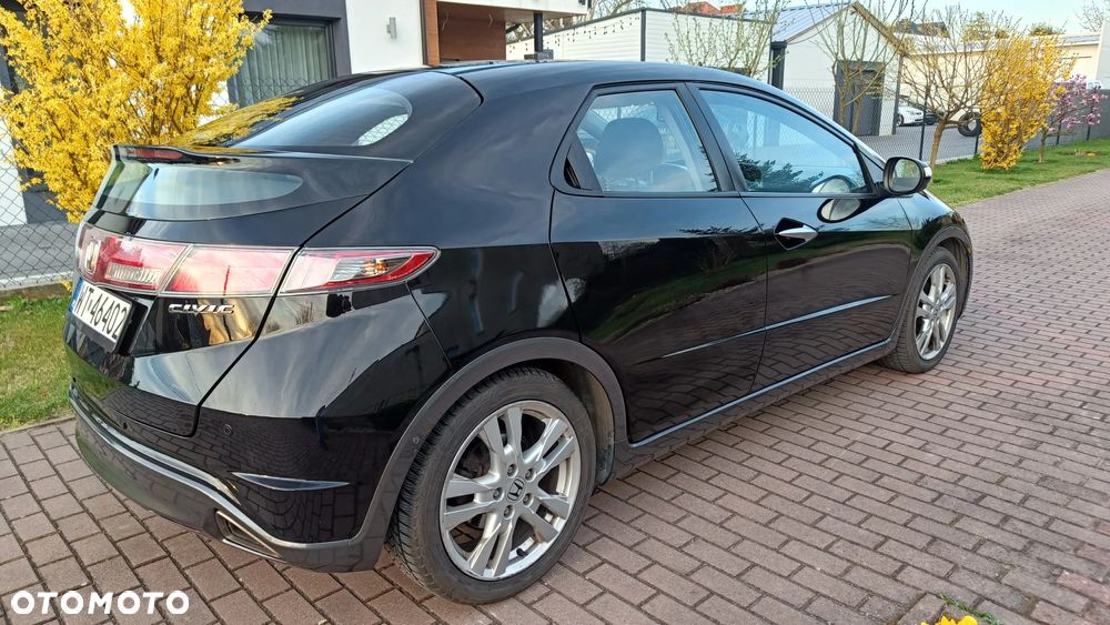Honda Civic 1.8 Executive - 2
