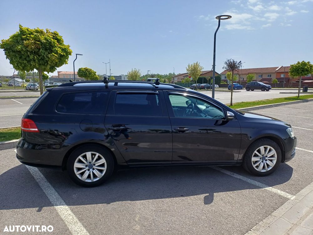 Volkswagen Passat 2.0 TDI Blue TDI DSG Comfortline - 3