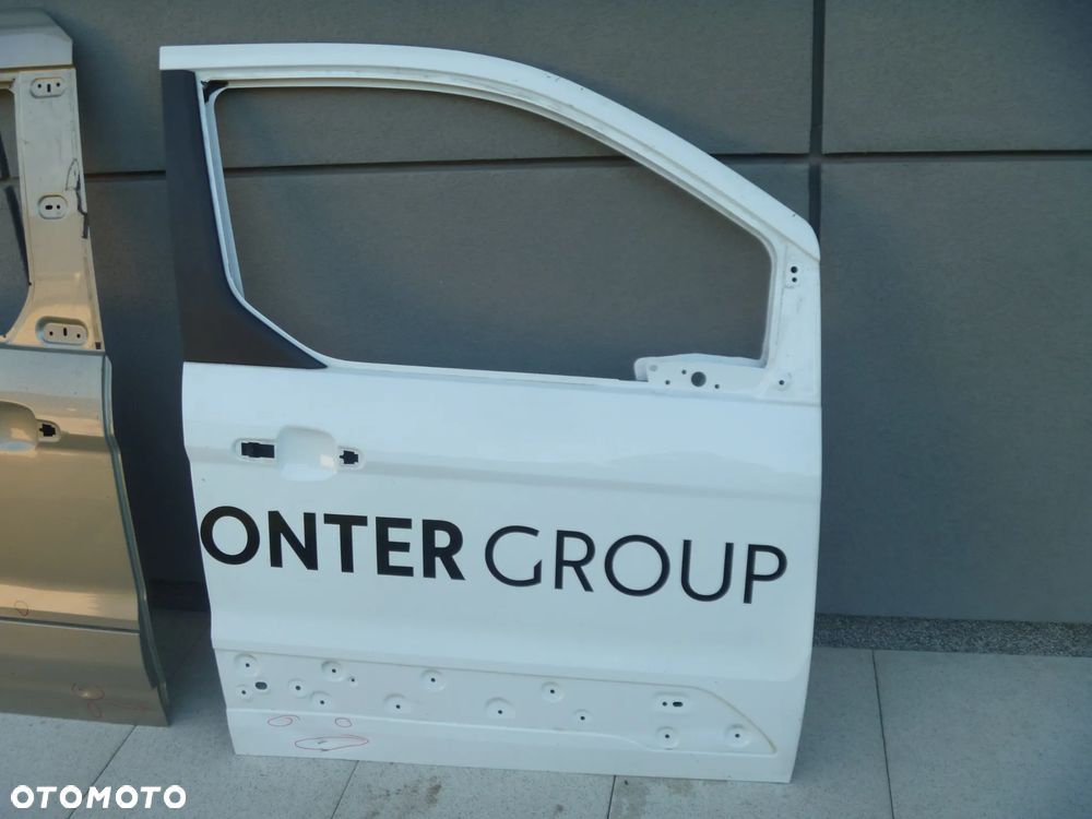 FORD TRANSIT CONNECT MK2 DRZWI PRAWE SUWANE LISTWA - 12