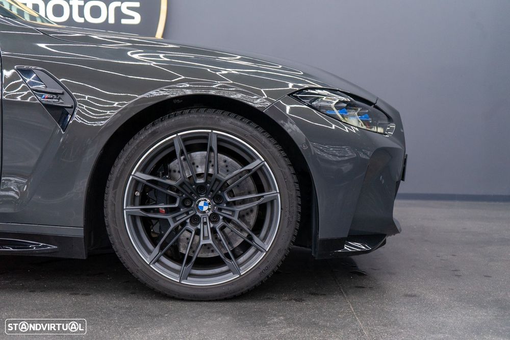 BMW M4 Competition xDrive - 16