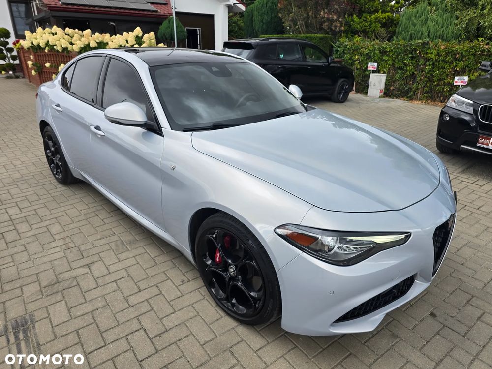 Alfa Romeo Giulia - 2