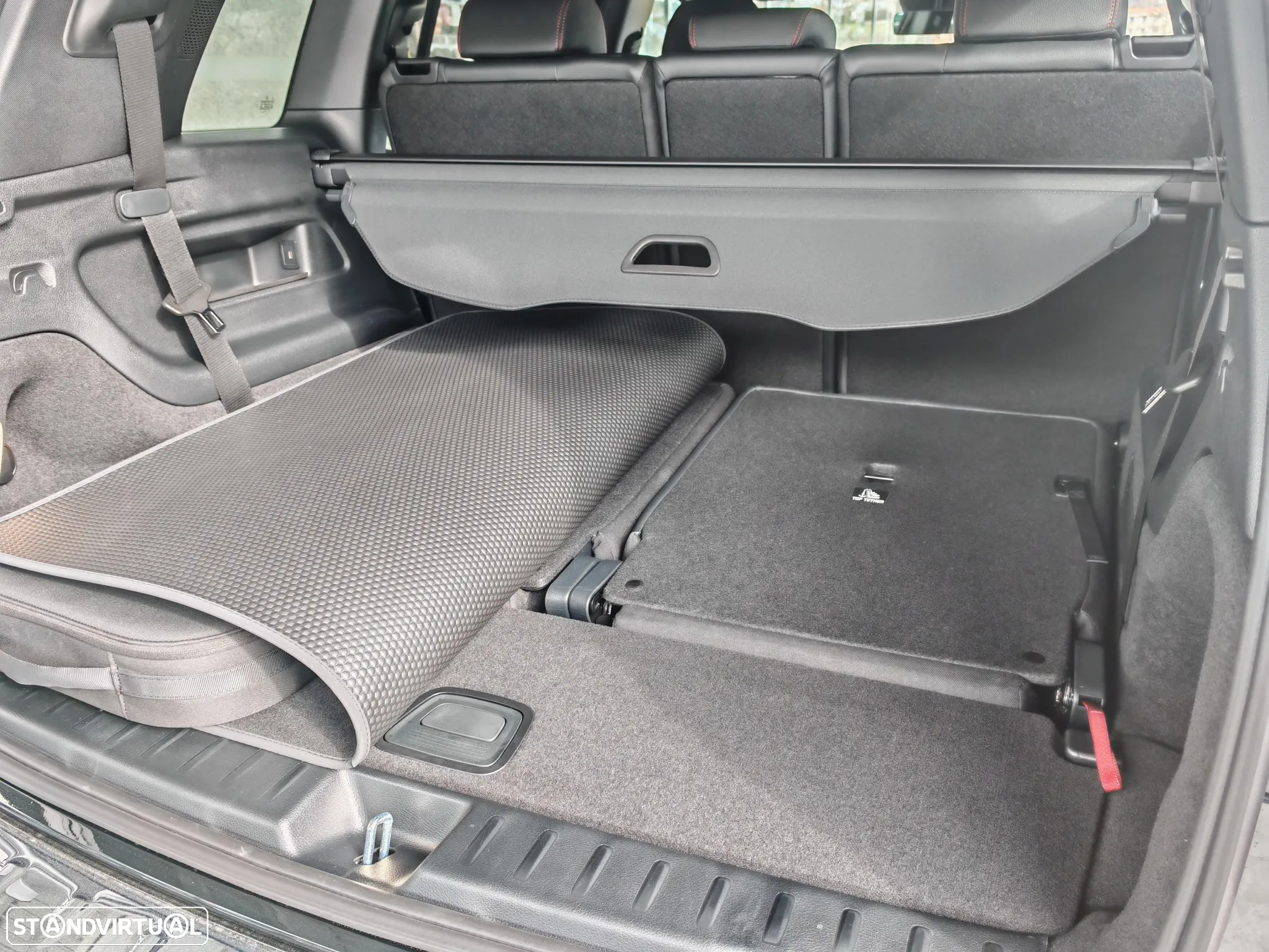 Mercedes-Benz EQB 250+ Edition - 22