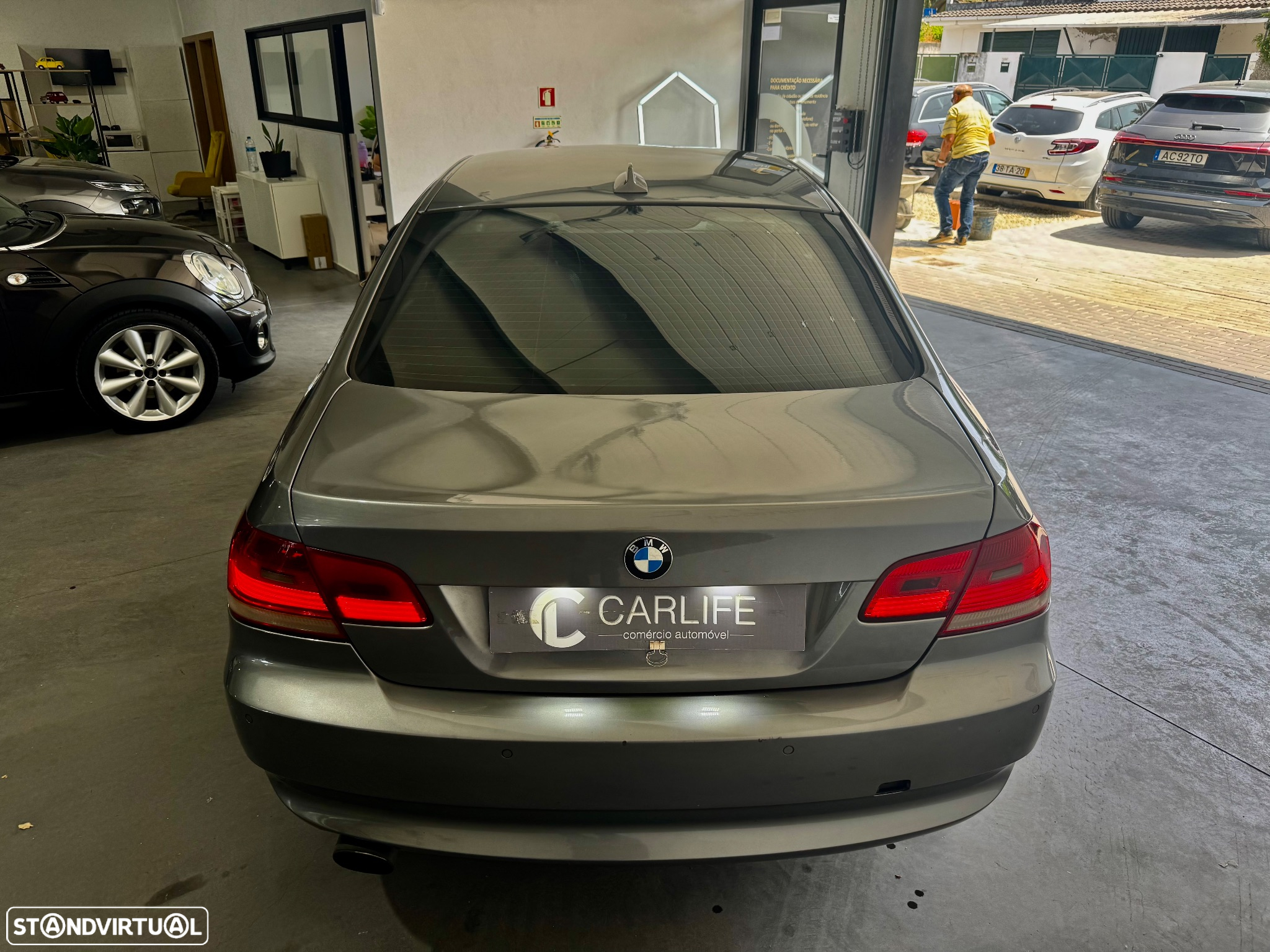 BMW 320 d Coupe - 17