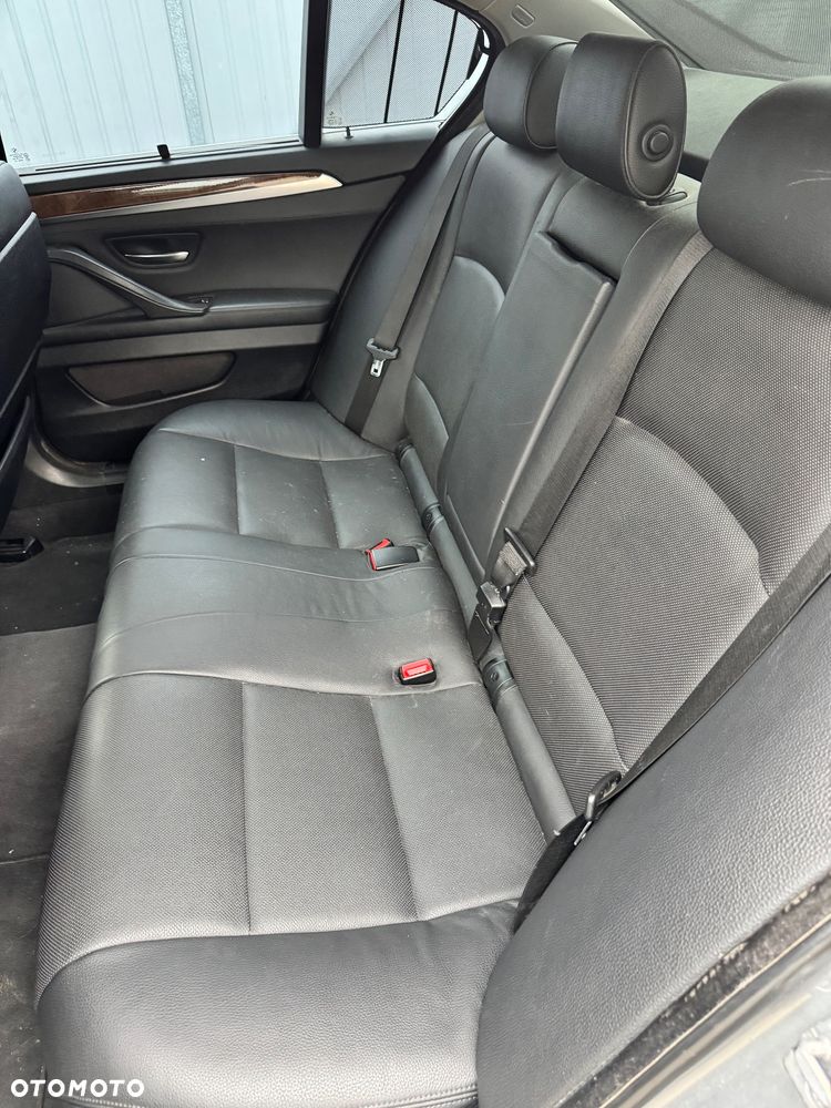 BMW Seria 5 535d - 14