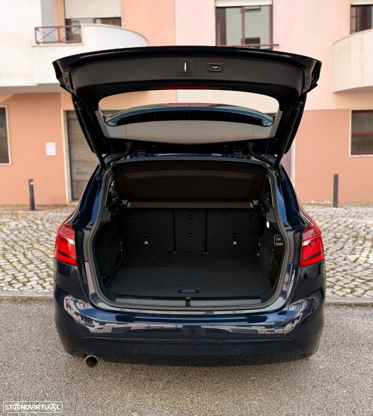 BMW 218 Active Tourer d Line Sport Auto - 26