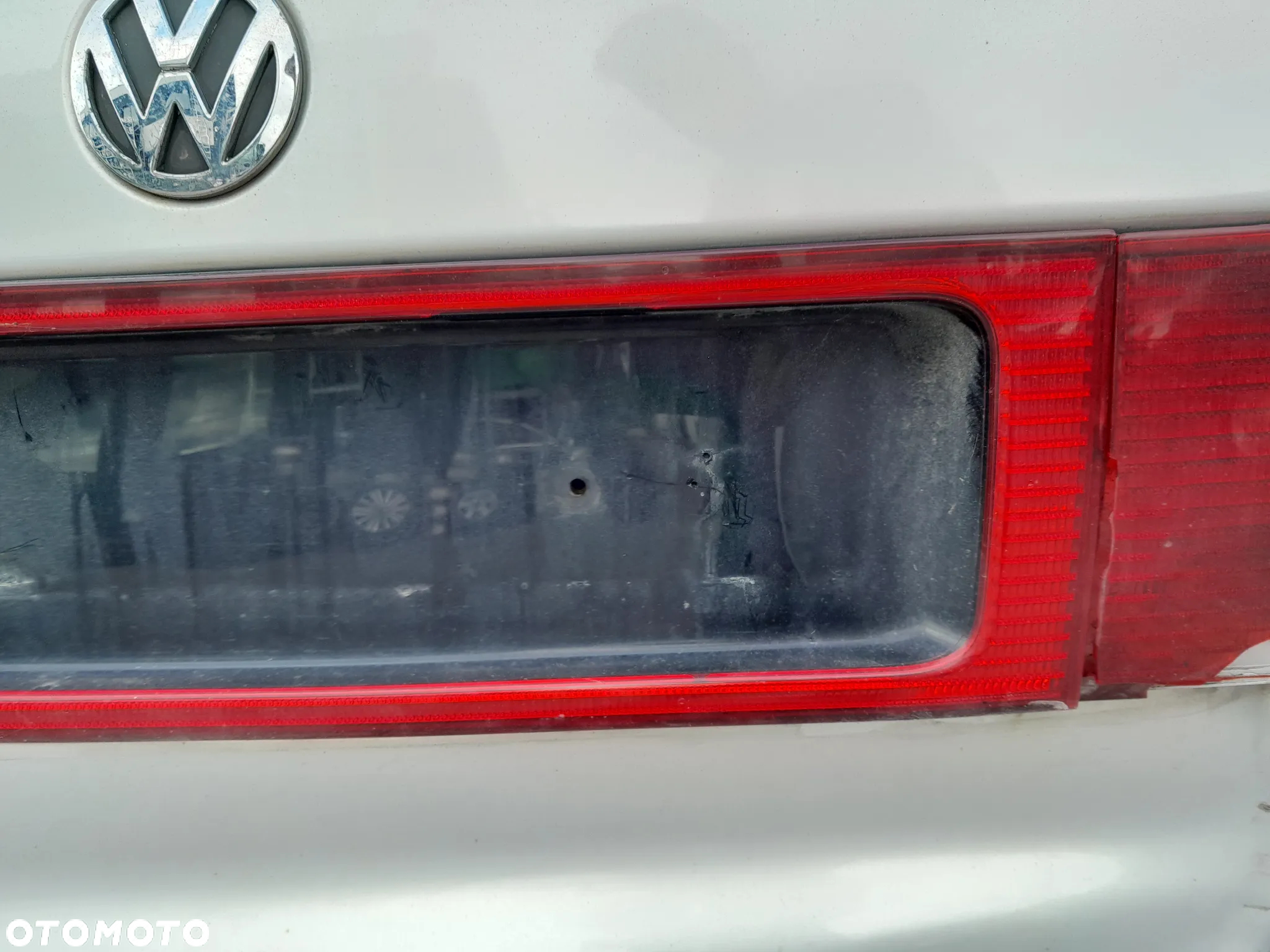 VW SHARAN BLENDA KLAPY BAGAŻNIKA - 3