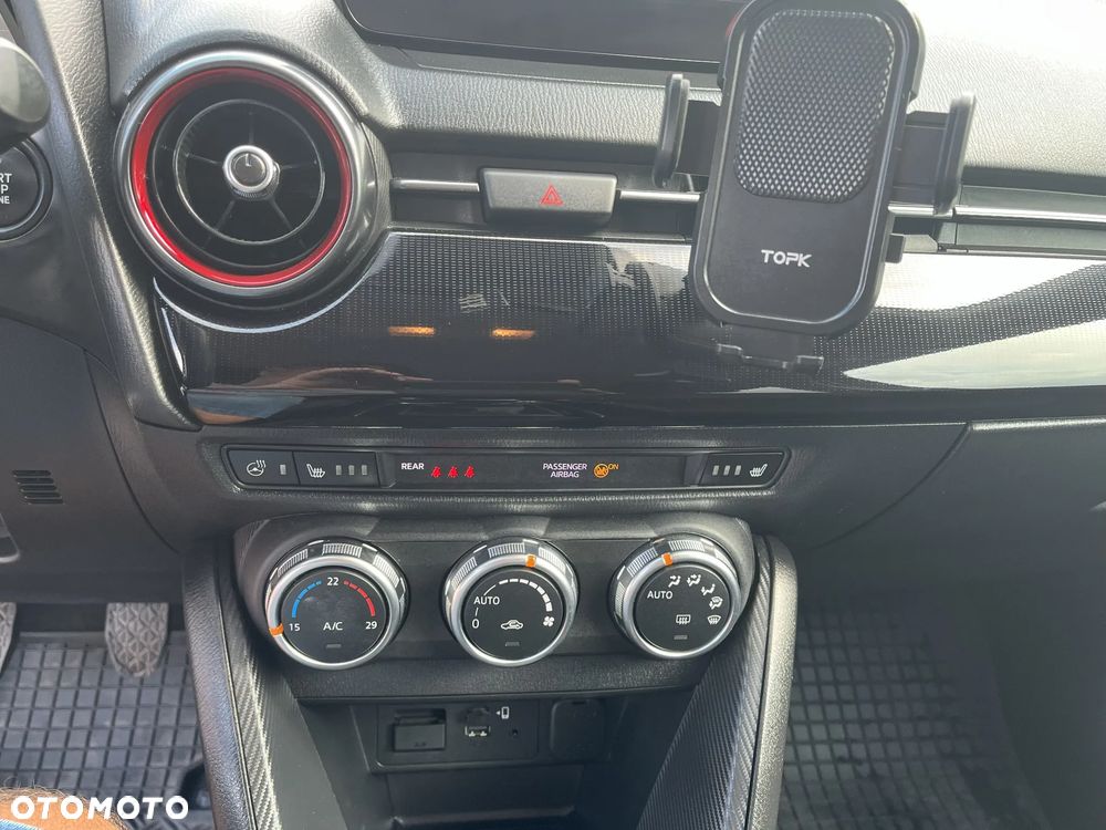 Mazda 2 SKYACTIV-G 90 Homura - 12