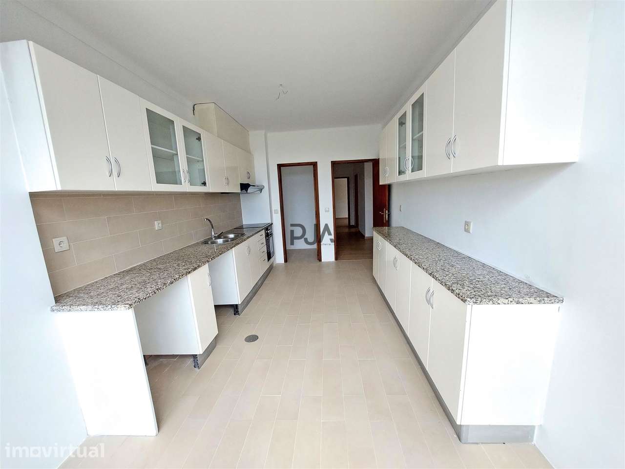 Apartamento T3 com Garagem em Abraveses, Viseu - Grande imagem: 5/24