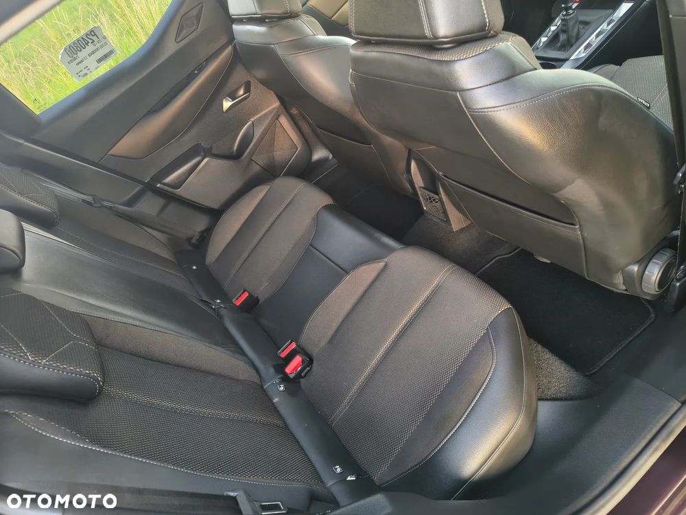 DS Automobiles DS 3 Crossback 1.2 PureTech So Chic - 11