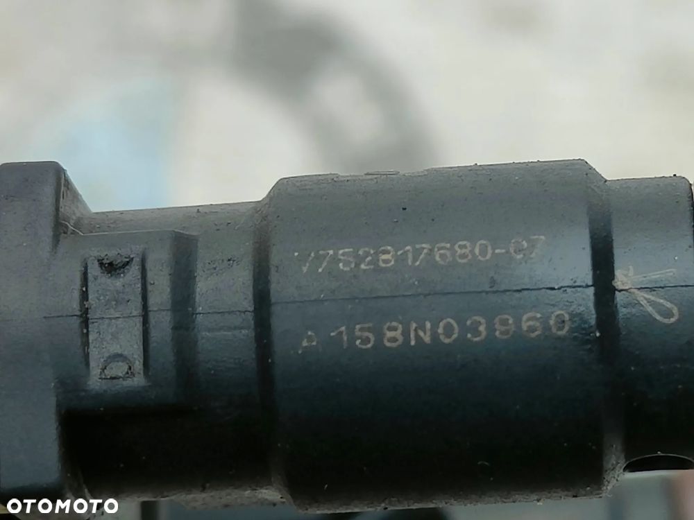 MINI R50 R56 1.6i N16B16 122KM Wtryskiwacze Litwa wtryskowa 7575646 - 7