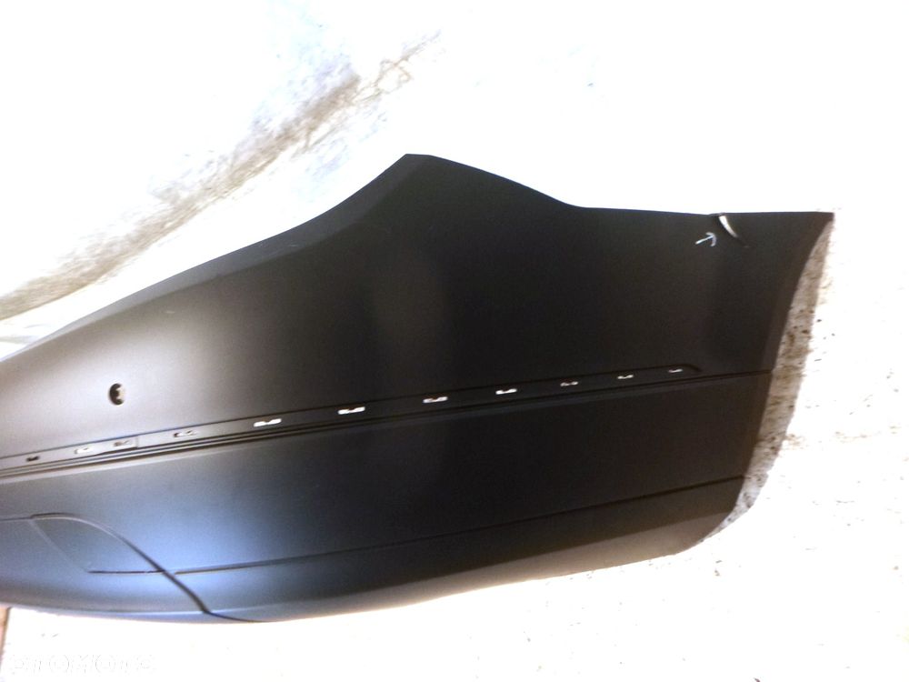 mercedes c klasa w204 sedan zderzak tył nowy z uszkodz - 5