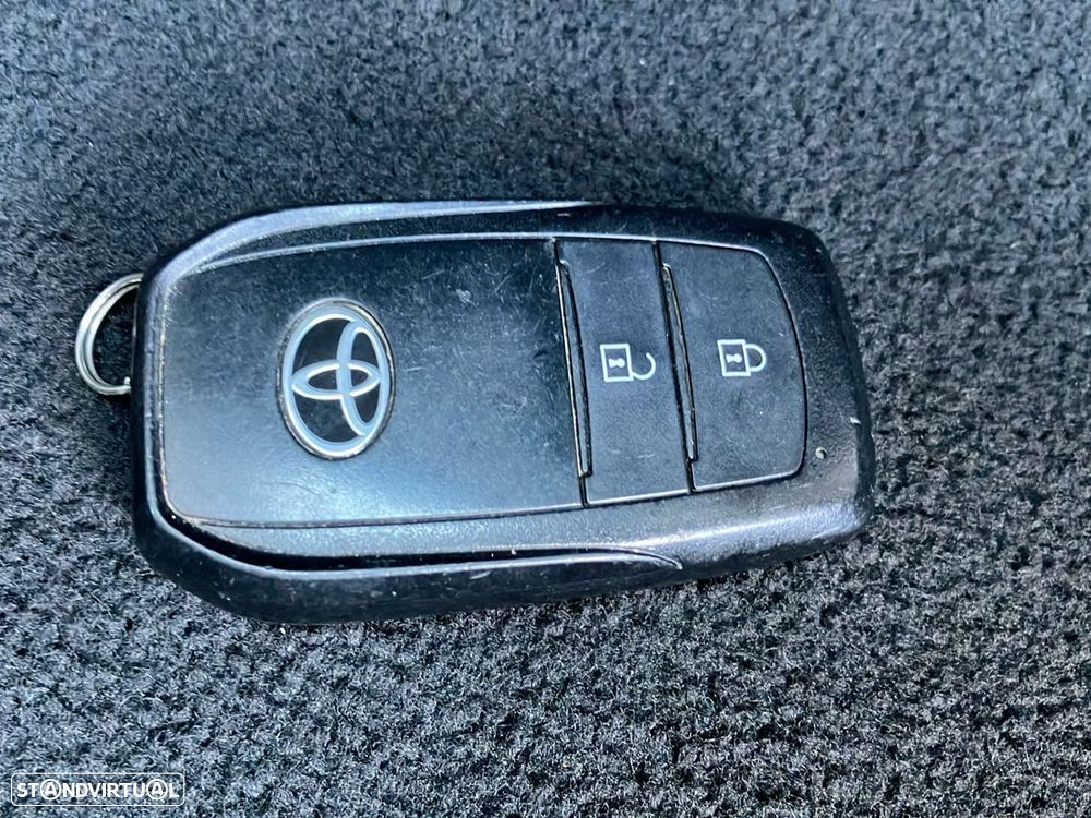 Toyota Yaris - 19